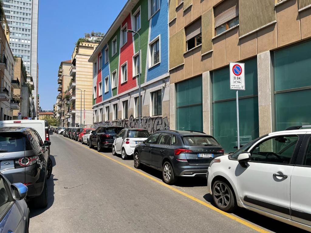 Kibilu - Via Casati 32 - Stazione Centrale - Corso Buenos Aires - Shopping Area Mailand Exterior foto